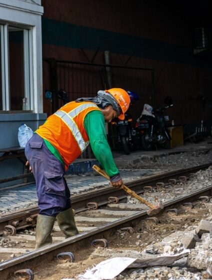 SES crew member on site