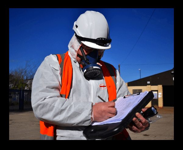 SES supervisor in PPE completing a site survey